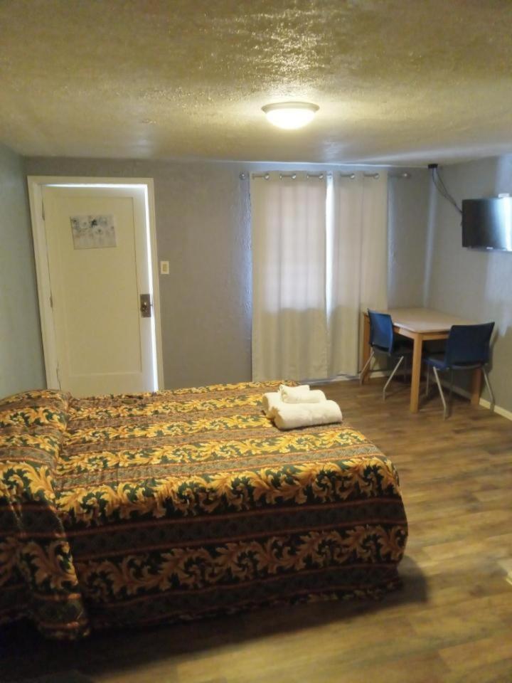 Ranch Motel コロラドスプリングス エクステリア 写真